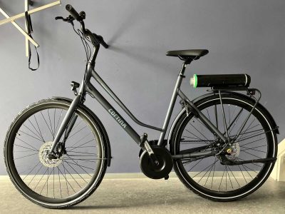 Cortina Mozzo dames riem accu achterop drager met Pendix eDrive2604